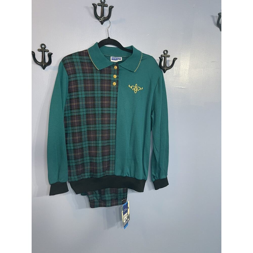 Cape Cod 2 Piece Outfit Black and Green Top and Pants Size 16P New